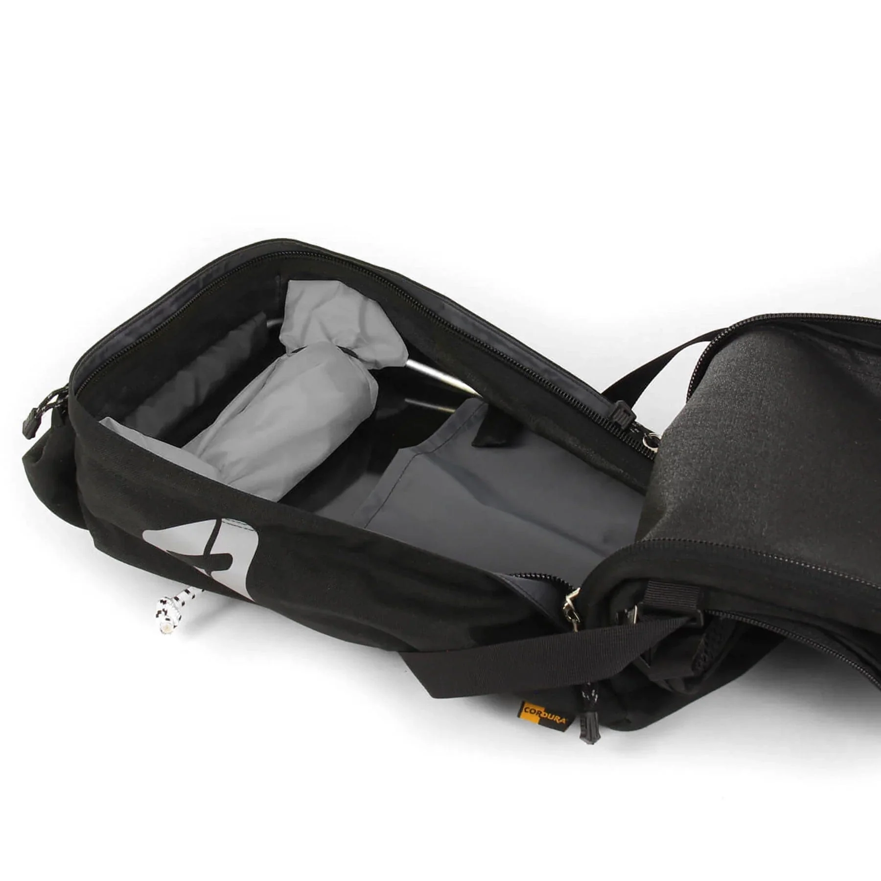 GT-18 Classic- Touring Pannier - Image 6