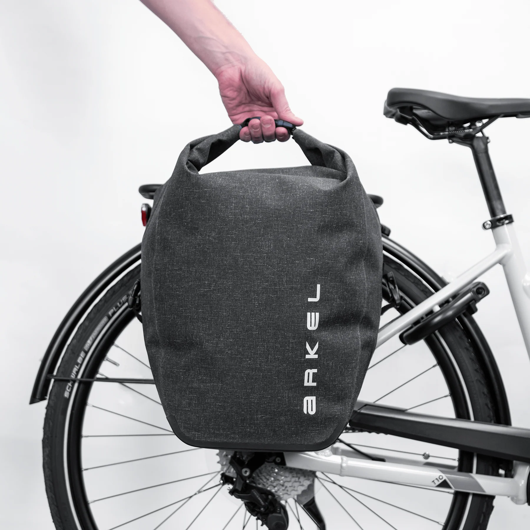 Orca 2 - Waterproof Pannier - Image 12
