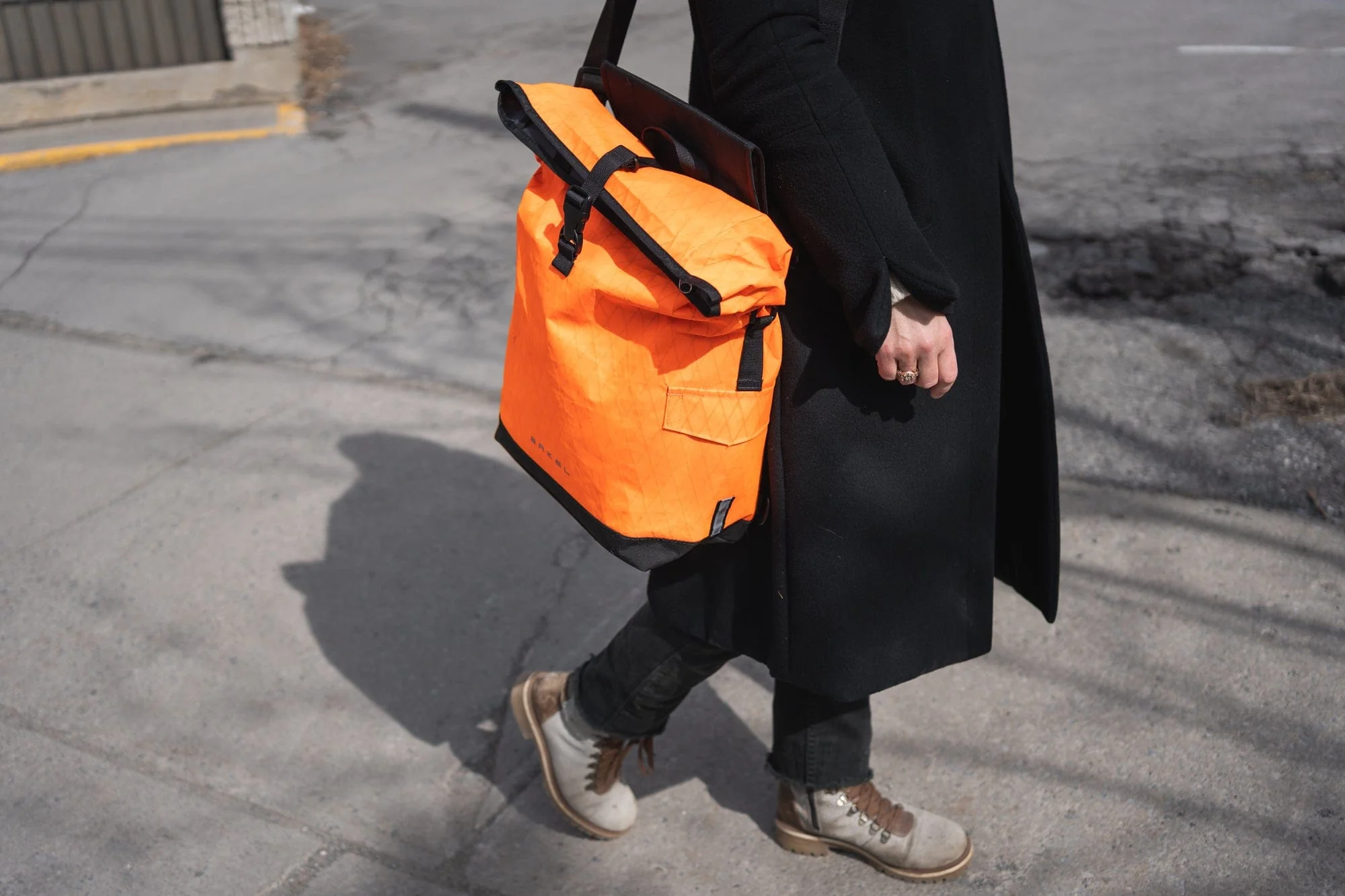 Signature M- Waterproof Urban Pannier - Image 11