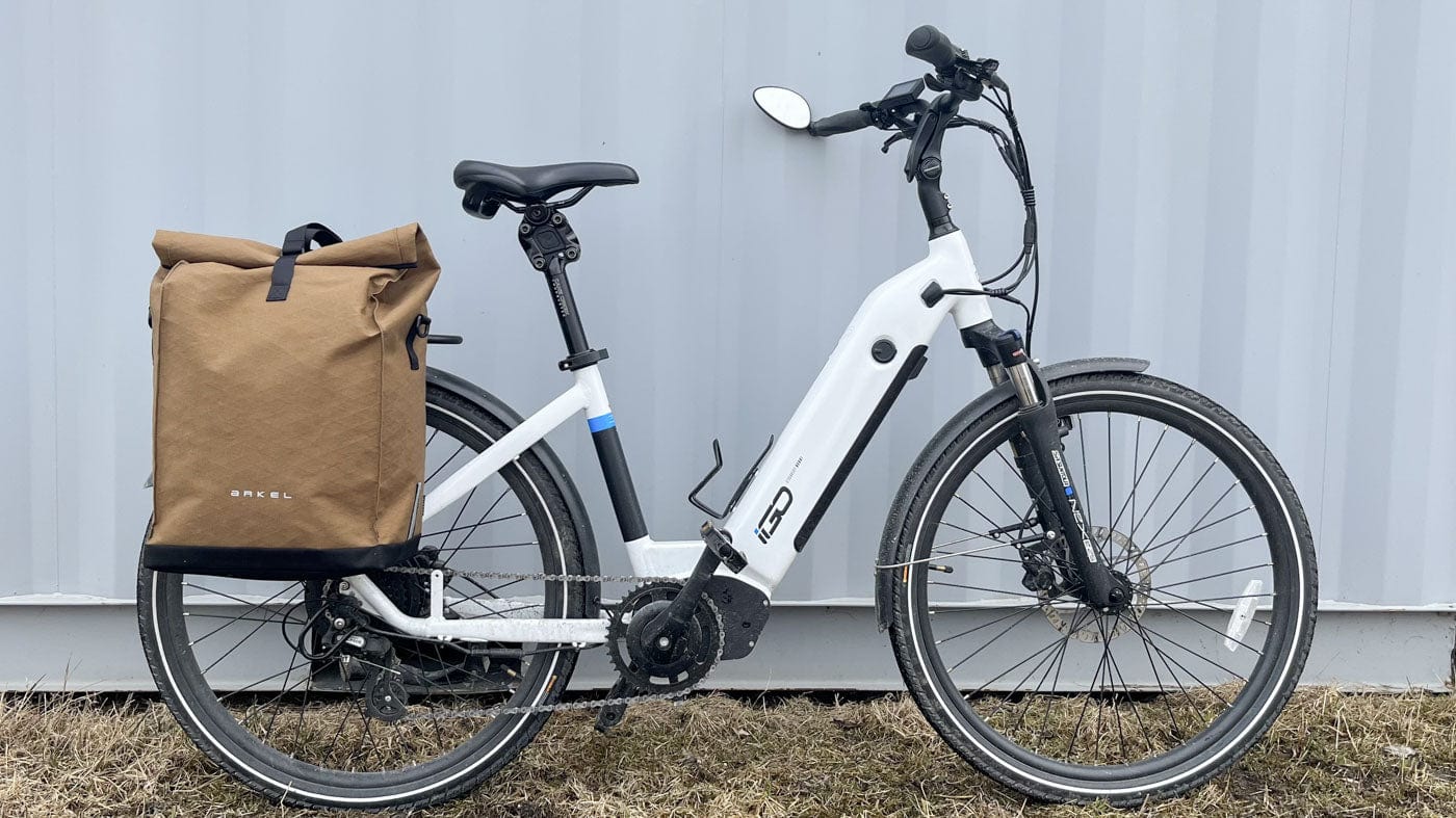 Signature V- Waterproof Urban Pannier - Image 6