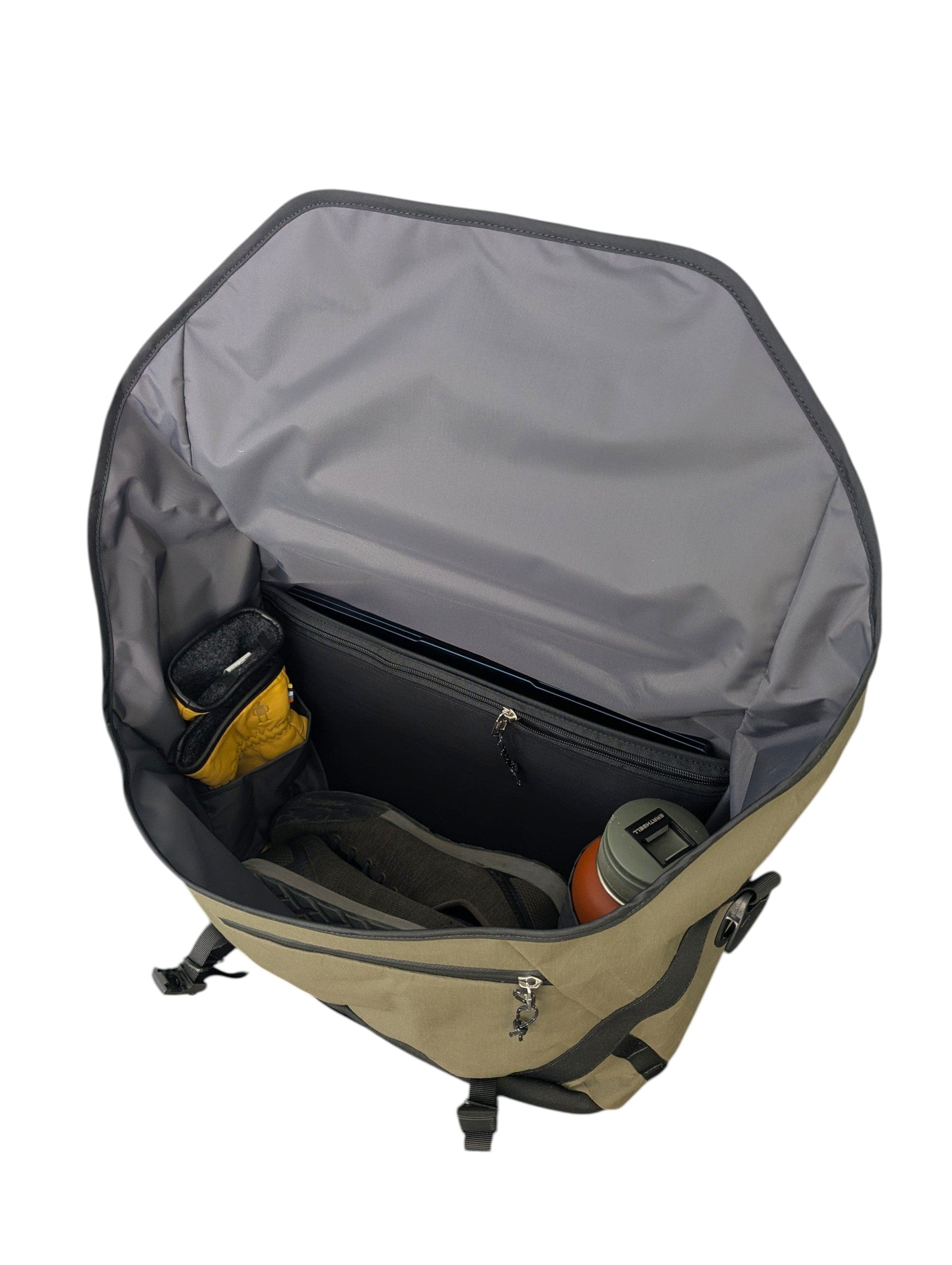 Wellington - Messenger Bag - Image 16